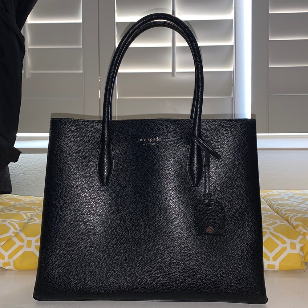 Black Kate Spade Crossbody